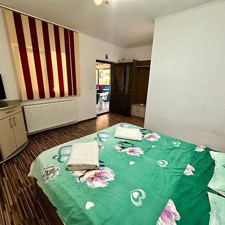 科尔布 Pensiunea Bianca酒店 外观 照片